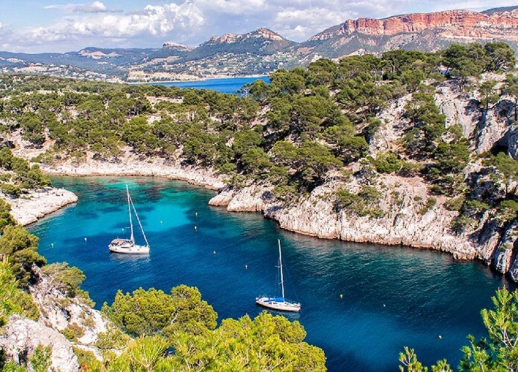 Villa Spacieuse, Climatisation, Piscine, Jardin Paysage, Proche Mer Saint-Cyr-sur-Mer Bagian luar foto